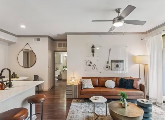 Foto del edificio - 2215 Post Rd