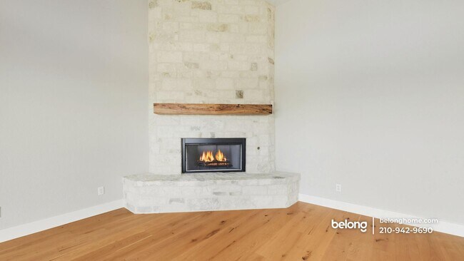 Foto del edificio - 103 River Mountain Dr