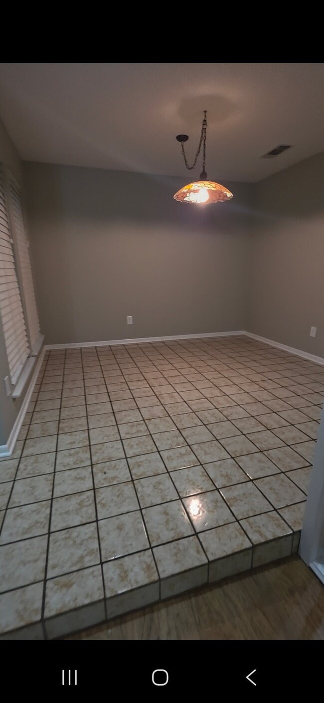 Foto del edificio - 300 Windermere Blvd