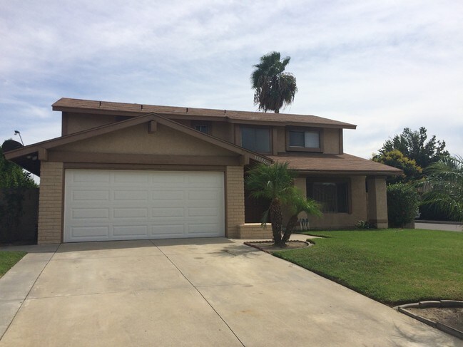 Building Photo - 13557 Preciado Ave