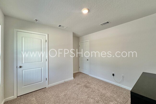 Building Photo - 3582 Sugar Maple Ln