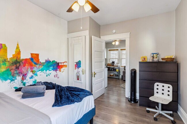 Foto del edificio - 1626 Ridgewood Ave