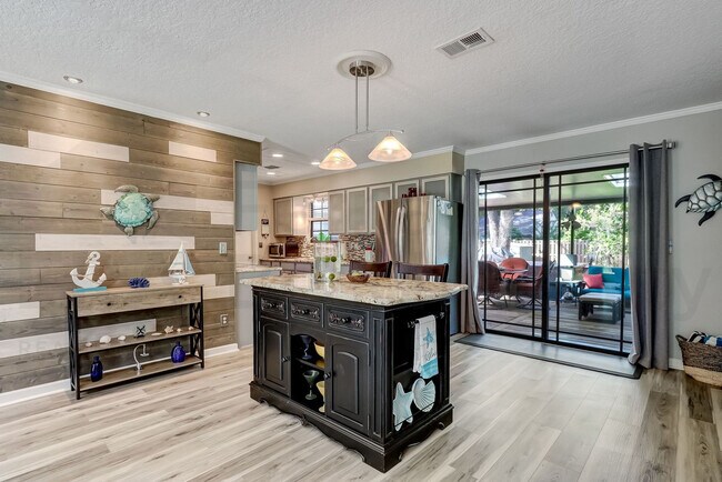 Foto del edificio - 2113 Talbot Ct