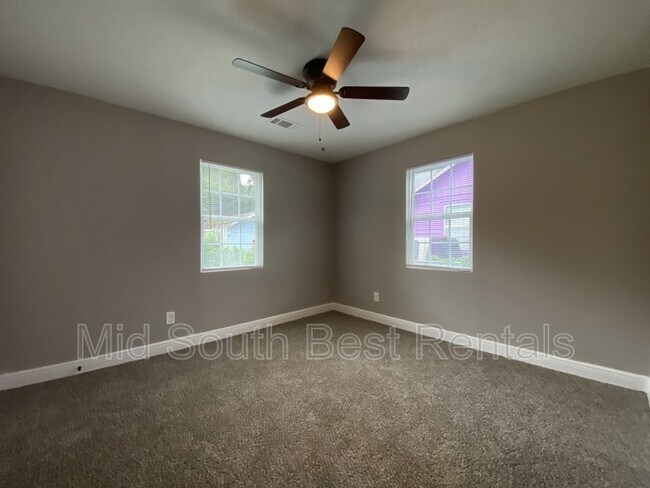 Building Photo - 4809 W 31st St