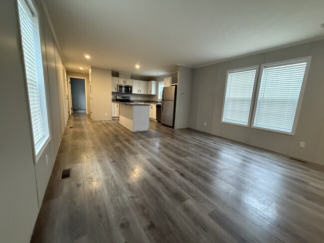 Foto del edificio - 4418 E Daisy Ln