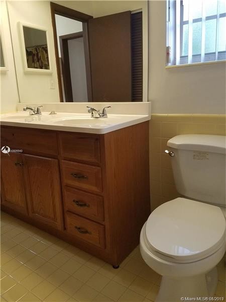Building Photo - 15800 Palmetto Club Dr