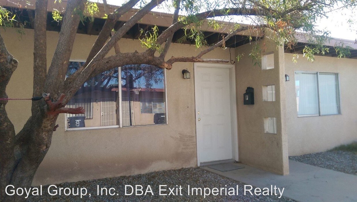 Foto principal - 534 El Centro Ave