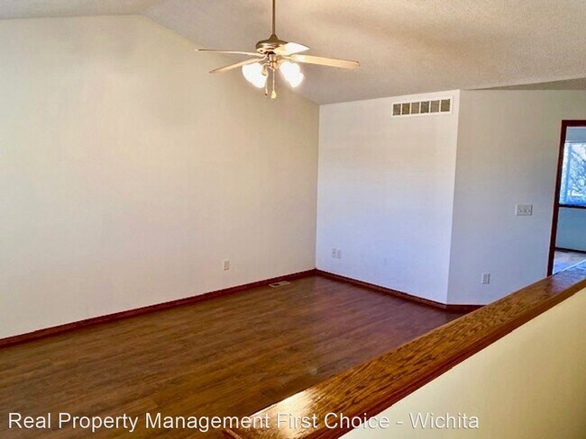 Foto del edificio - 3 br, 2 bath House - 9915 E Kinkaid Circle