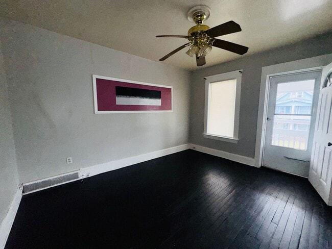 Foto del edificio - 692 E 128th St