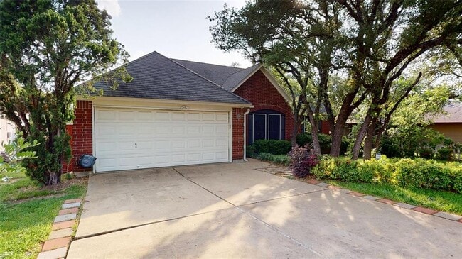Building Photo - 3007 Blazing Star Trail