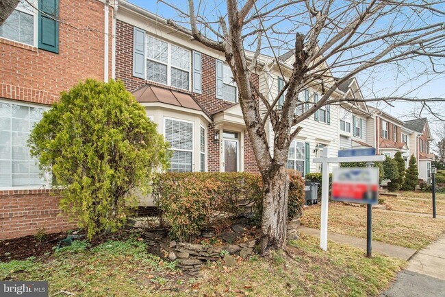 Photo - 3842 Koval Ln Townhome