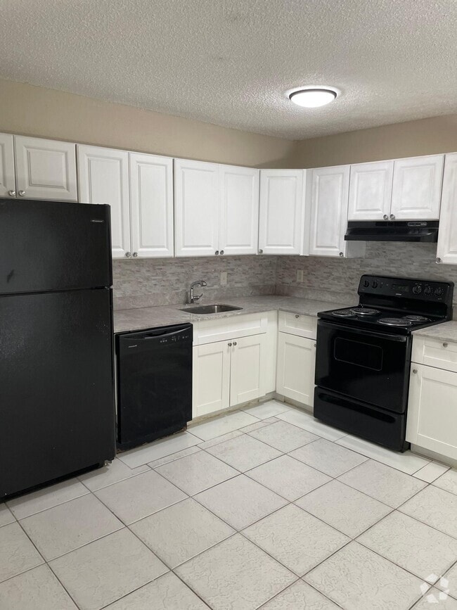 Building Photo - 3529 Coral Springs Dr