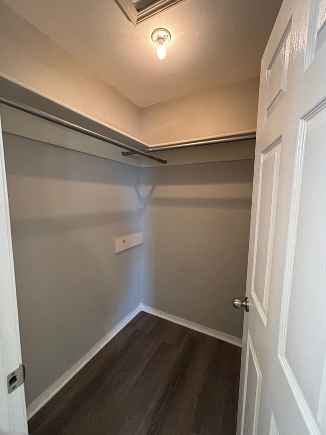 Building Photo - 9 S Joplin Loop