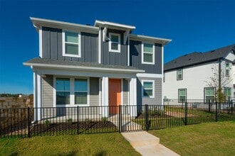 Building Photo - 413 Sweetwood Ln