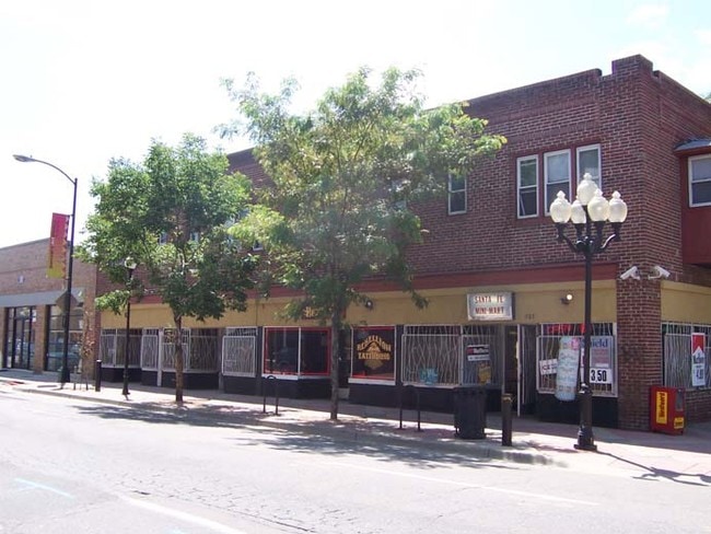 Building Photo - Villa Tod Apartments