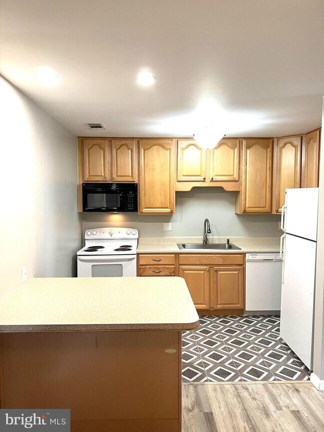 4303 White Oak Ct, Hampstead, MD 21074 Townhome Rentals in Hampstead