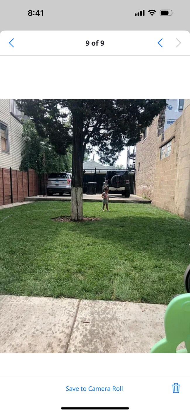 Foto del edificio - 3617 W Armitage Ave