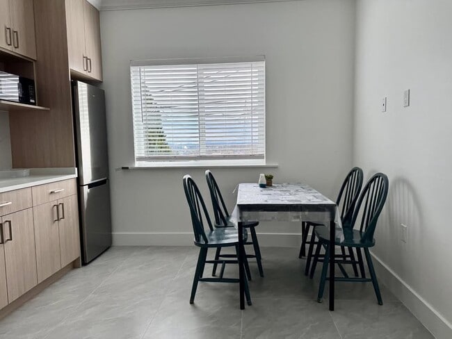 Building Photo - 1538 61st Av E