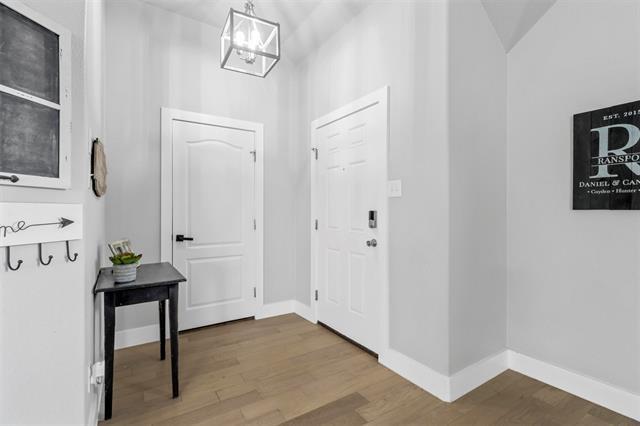Foto del edificio - 613 Knollwood Trail Ct