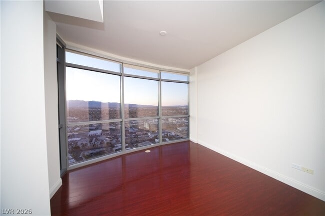 Building Photo - 200 W Sahara Ave