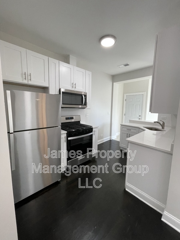 Building Photo - 3607 W Le Moyne St