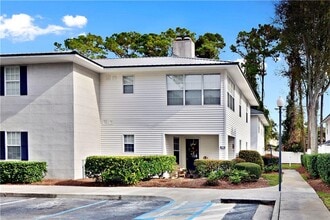 Building Photo - 907 S Island Square Dr