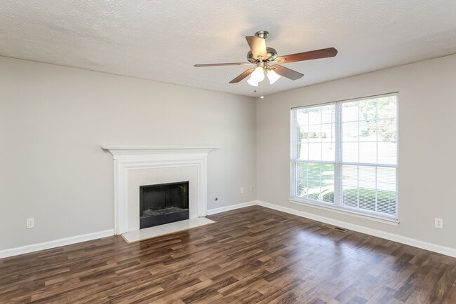 Building Photo - 2395 Hamilton Parc Ln NE