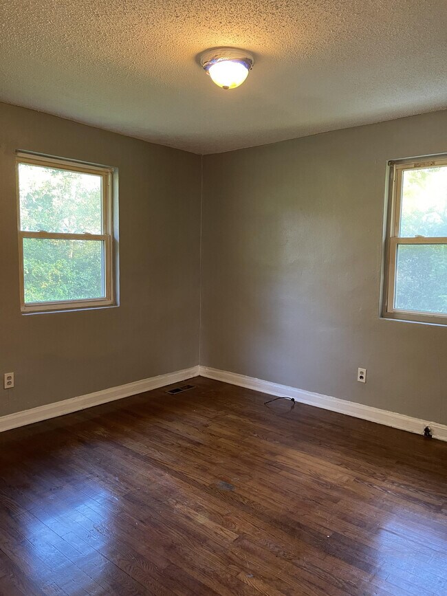 Foto del edificio - 553 Arlington Ave