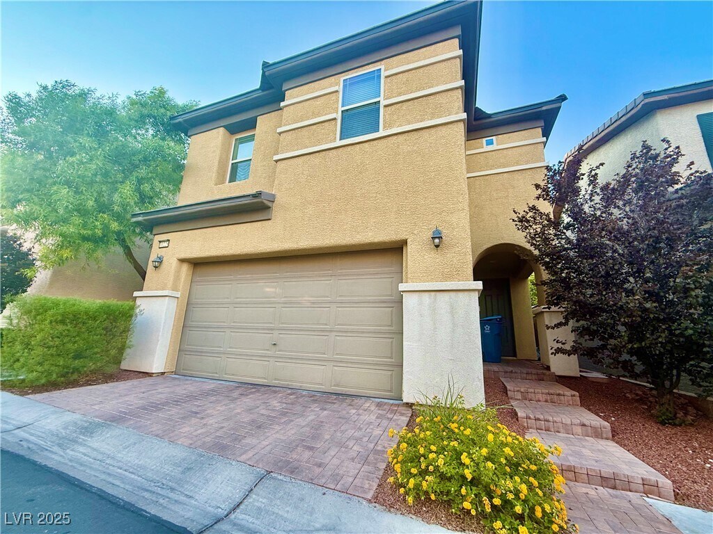 Foto principal - 10228 Yarmouth Sea Ct