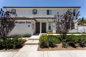 Building Photo - 1548 Coronado Ave