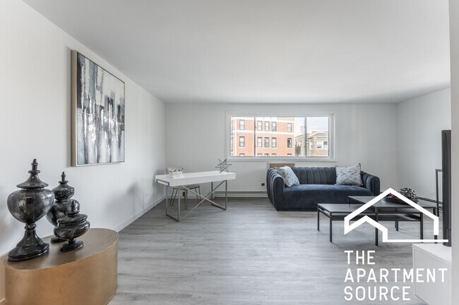 Foto del edificio - 7621 N Sheridan Rd