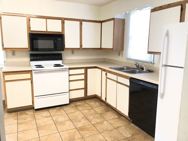 Foto del edificio - 619 Bowery St