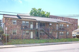Building Photo - 201 29th Ave N