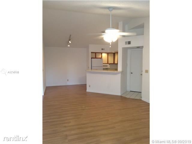 Building Photo - 1 br, 1 bath  - 565 Vista Isles Dr