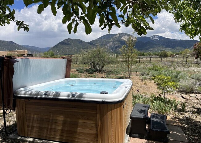 Foto del edificio - 29 Las Animas Rd