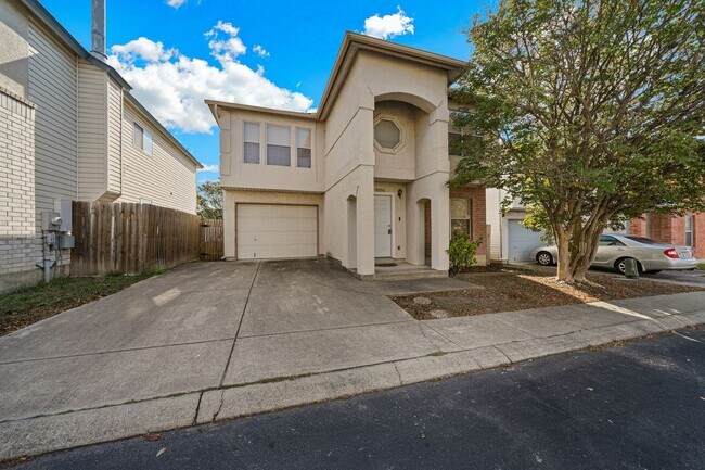 Building Photo - 9006 Kenton Ct San Antonio TX 78240