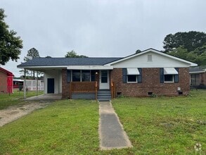 Building Photo - 517 Lincoln Dr