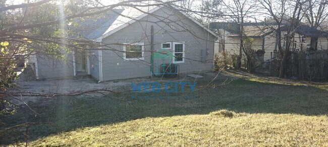 Foto del edificio - 2343 E Pentagon Pkwy