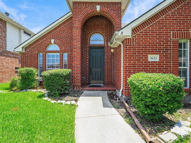 Foto del edificio - 5653 Westwood Ln