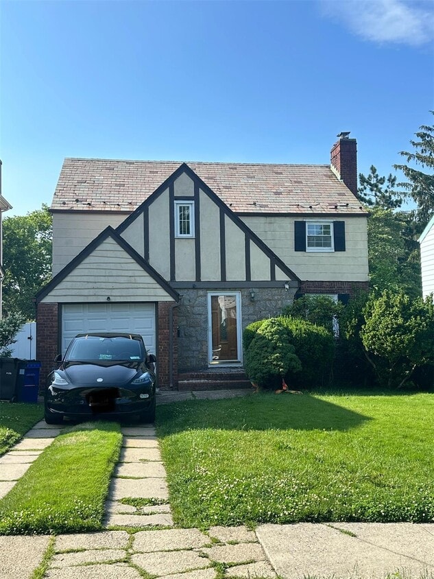Primary Photo - 217-21 51st Ave