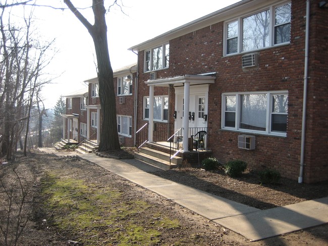 Building Photo - Parsippany Village