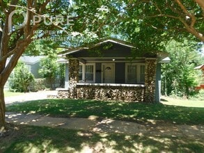 Building Photo - 8020 4th Ave S