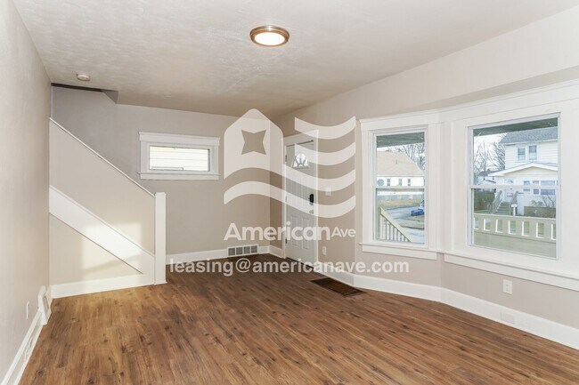 Foto del edificio - 1542 E 173rd St