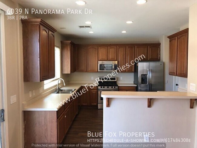 Foto del edificio - 6039 N Panorama Park Dr