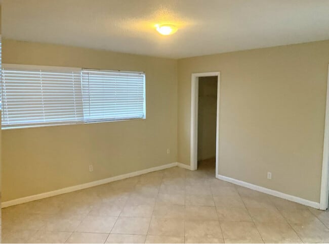 Building Photo - 5424 Jefferson St