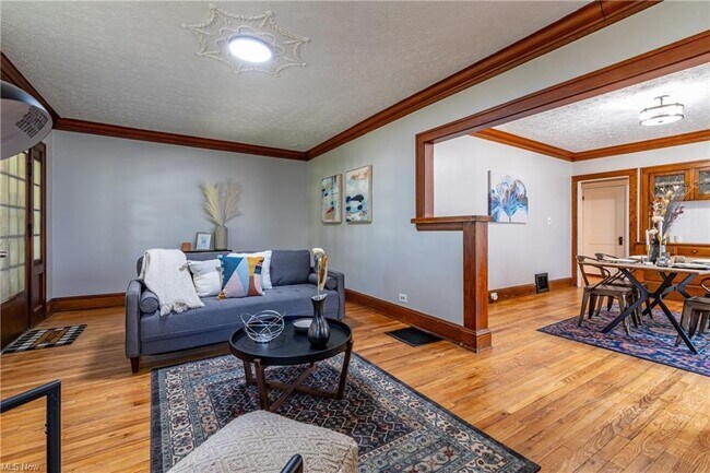 Building Photo - 3693 W 140th St