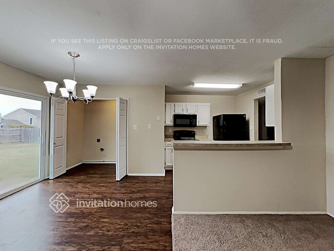 Foto del edificio - 4225 Pepperbush Dr