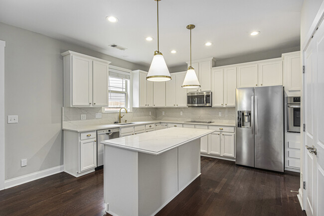 Building Photo - 2076 Hatteras Way NW