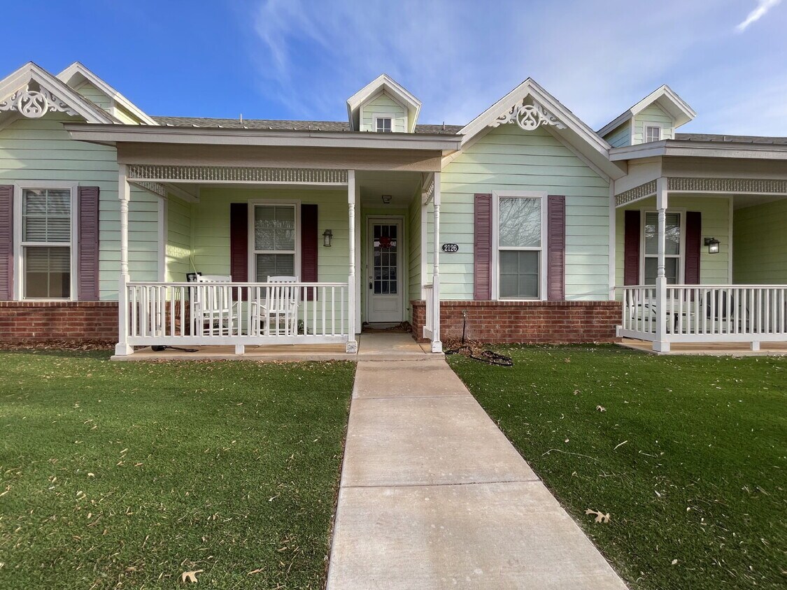 Foto del edificio - Pre-Leasing for Summer/Fall 2026 - Close to TTU & Downtown