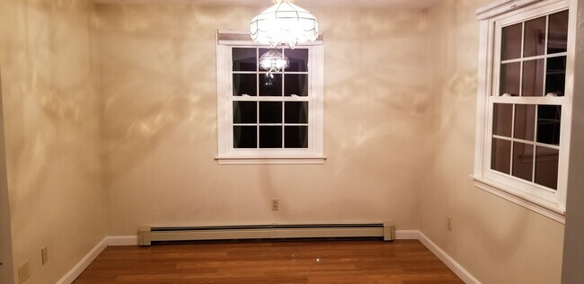 Building Photo - 571 Portland Ave